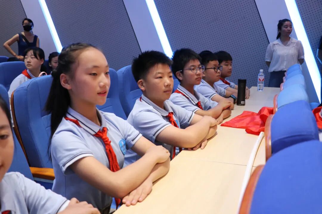 把毕业典礼搬进科技馆 把科学家精神种在万慈——合肥市万慈小学2024