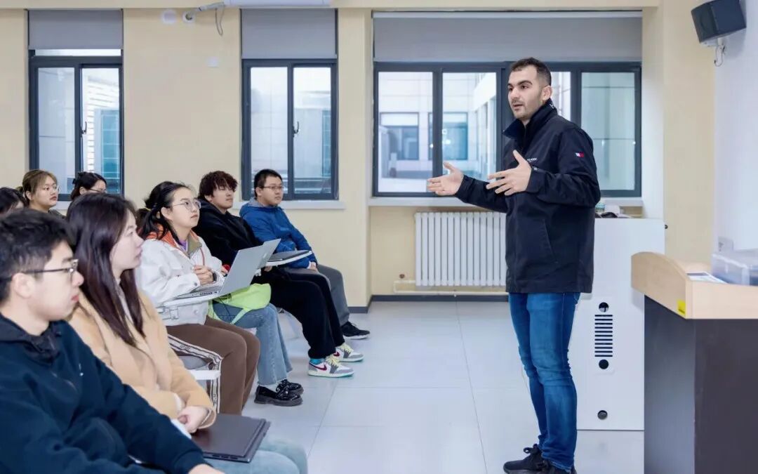 西安科技大高新學(xué)院錄取名單_西安科技大學(xué)高新學(xué)院錄分線_2024年西安科技大學(xué)高新學(xué)院錄取分?jǐn)?shù)線及要求