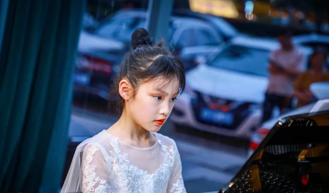 艺术教育对孩子成长的重要性_重要艺术成长性教育孩子怎么写_艺术教育给孩子最重要的能力