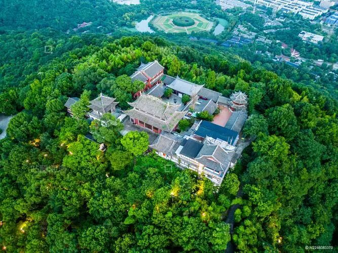 半山国家森林公园望宸阁