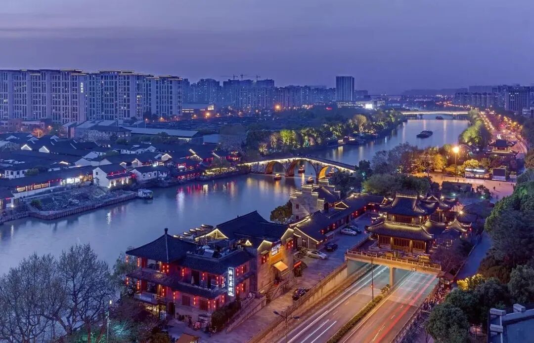 杭州运河夜游,看拱宸桥影,聆听大运河的故事