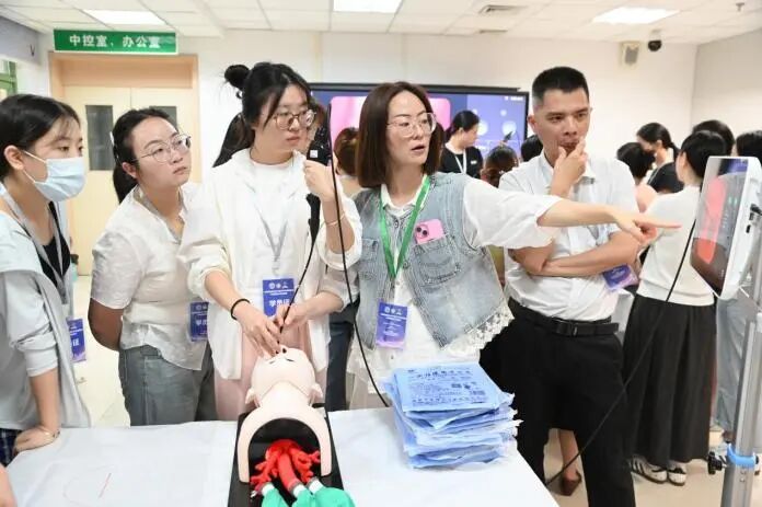 为什么要做吞咽仪器中国康复医学会气管切开伴吞咽障碍实用康复技术培训班在佛山圆满落幕_https://www.jmylbn.com_新闻资讯_第19张