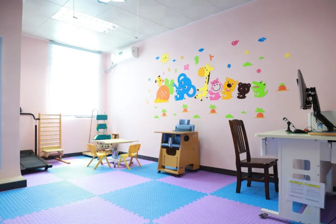 儿童站立架怎么安装【健康科普】特殊儿童行为问题及处理，康复医学给您支招_https://www.jmylbn.com_新闻资讯_第21张