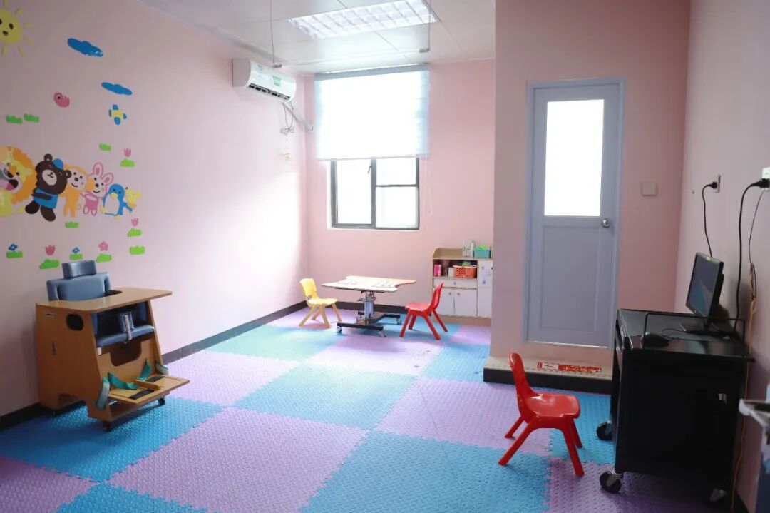 儿童站立架怎么安装【健康科普】特殊儿童行为问题及处理，康复医学给您支招_https://www.jmylbn.com_新闻资讯_第20张