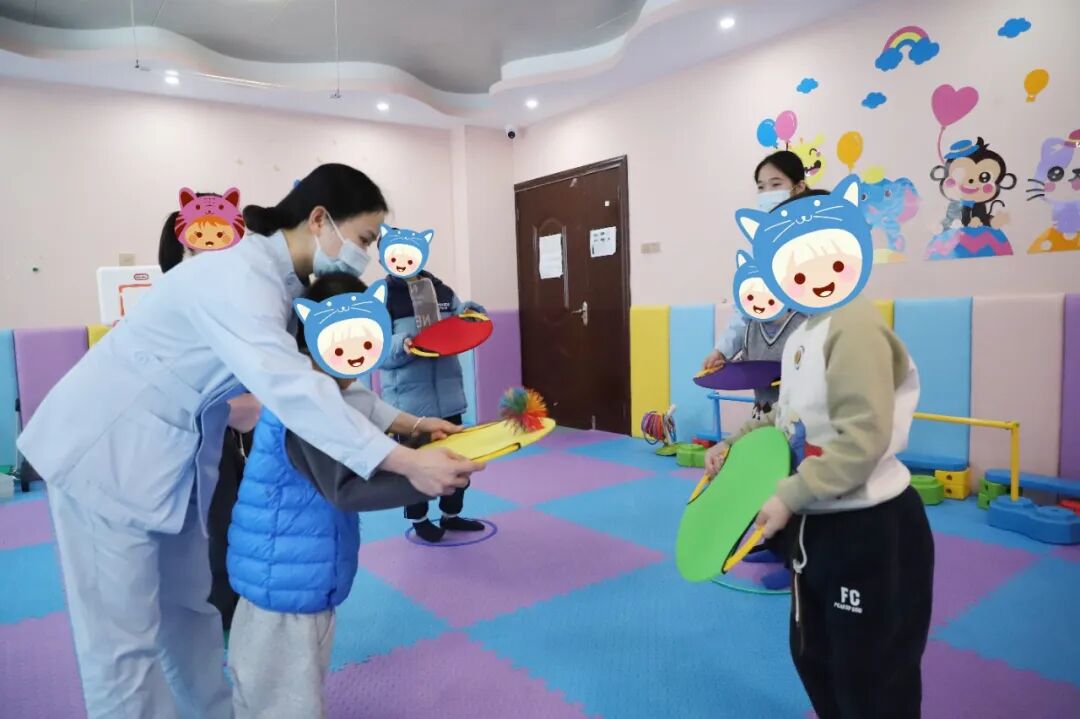 儿童站立架怎么安装【健康科普】特殊儿童行为问题及处理，康复医学给您支招_https://www.jmylbn.com_新闻资讯_第17张