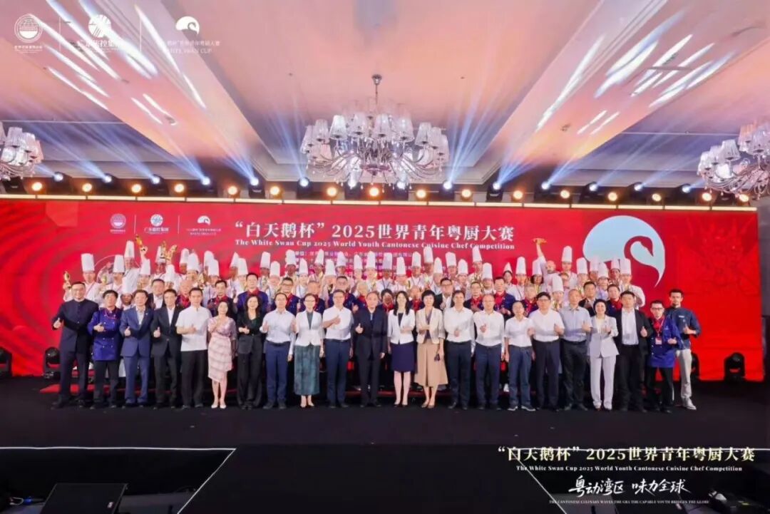 51f8e3ad90a7132c856a4ac1b67bccf8.jpg