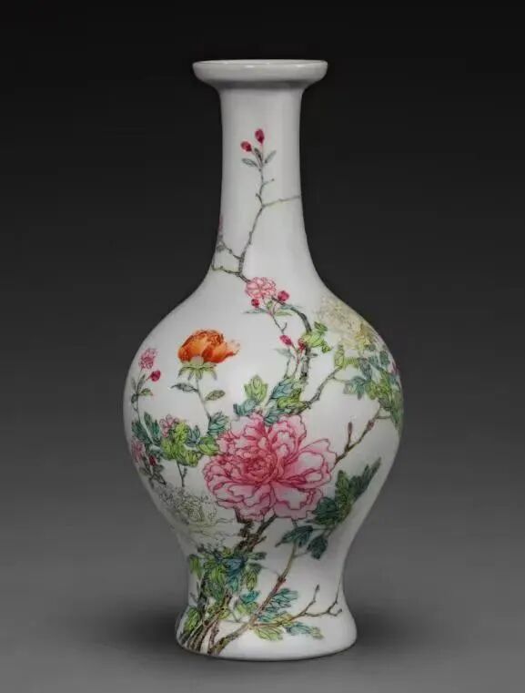 国色天香富贵逼人牡丹纹在瓷器上的千年演变