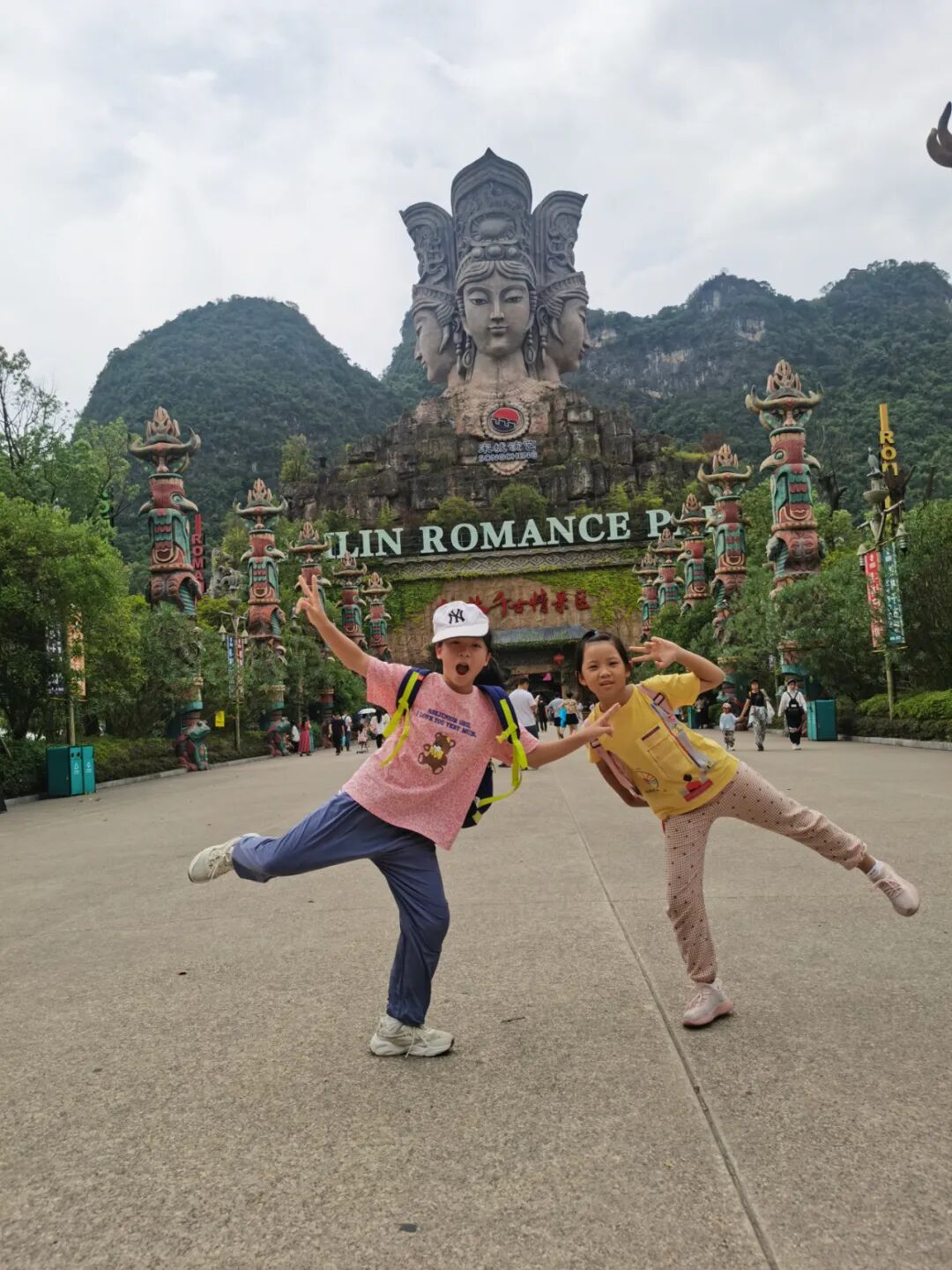 桂林出游山水桂林独冠漓江百里丰盈