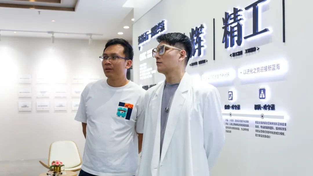 挚友同行追远梦 | 小蝌蚪视频黄色在线观看×广东保时捷车友会活动圆满举行(图36)