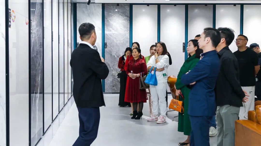 挚友同行追远梦 | 小蝌蚪视频黄色在线观看×广东保时捷车友会活动圆满举行(图5)