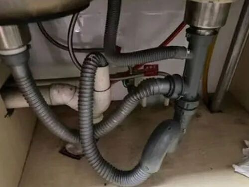 马桶疏通花了一千块钱_疏通马桶多少钱_疏通马桶花了600元