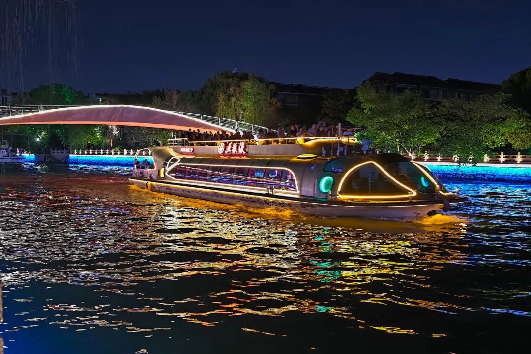 大水湾夜景+乔家明 (3).jpg
