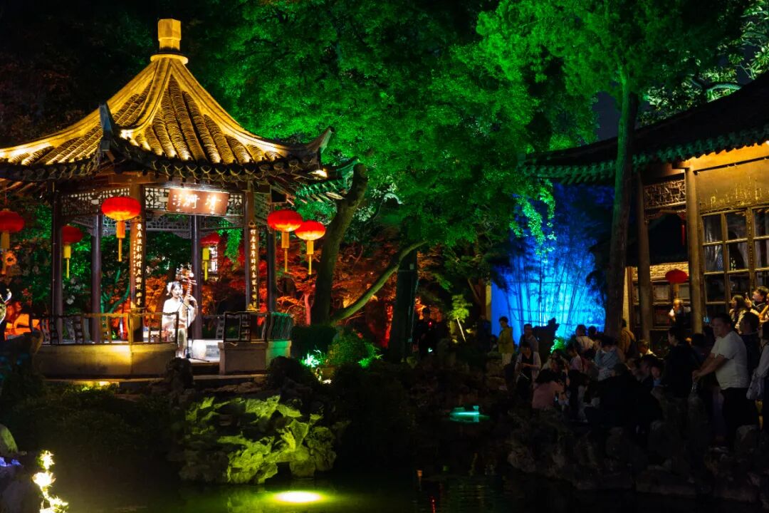 个园夜游《抱山楼清漪亭演出》3  王其高.jpg