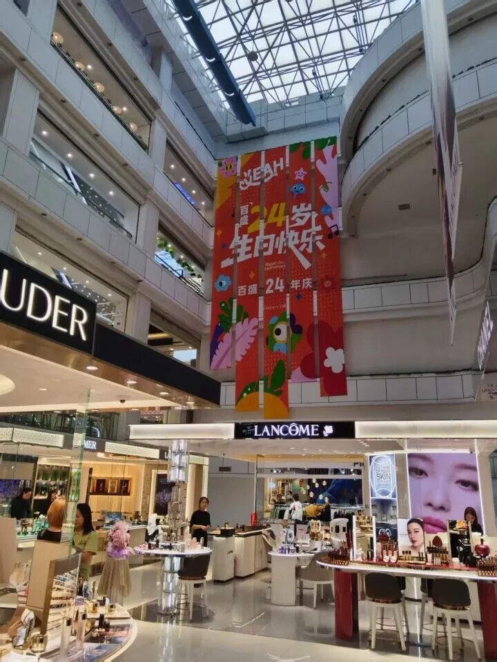 7aa4de19d3c57df7444458f173443e7c.jpg