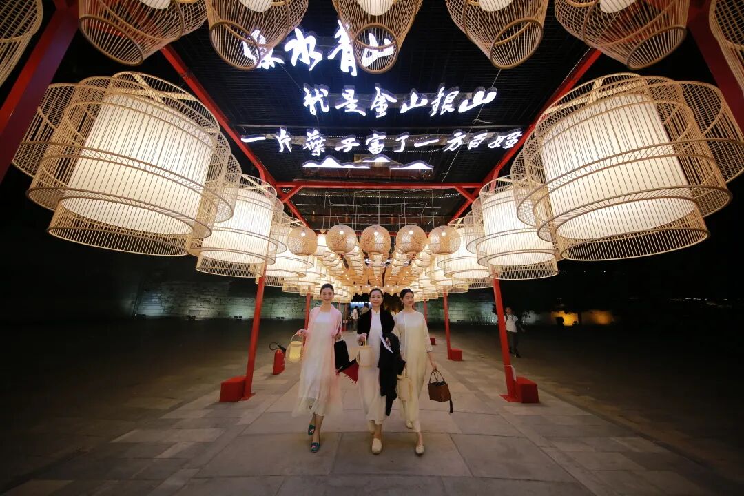 快看安吉竹乡非遗是如何照亮居庸关夜长城