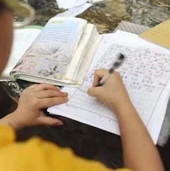 浙江一个班10多个娃家中装了摄像头！家长：你怕就是心虚