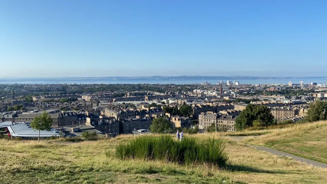 苏格兰英国北部的旅游胜地 - 封面图
