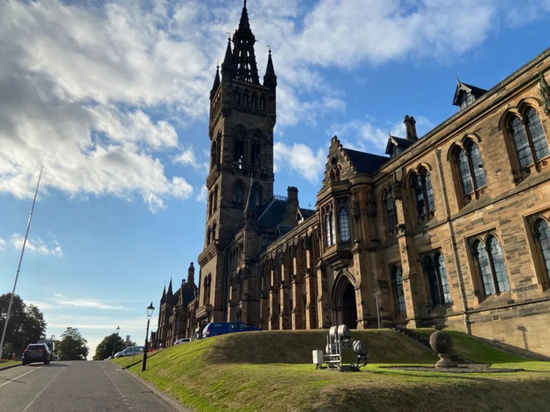 苏格兰英国北部的旅游胜地 - 封面图