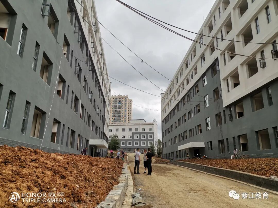 开阳县第三中学高中部将迁至后山河新校区