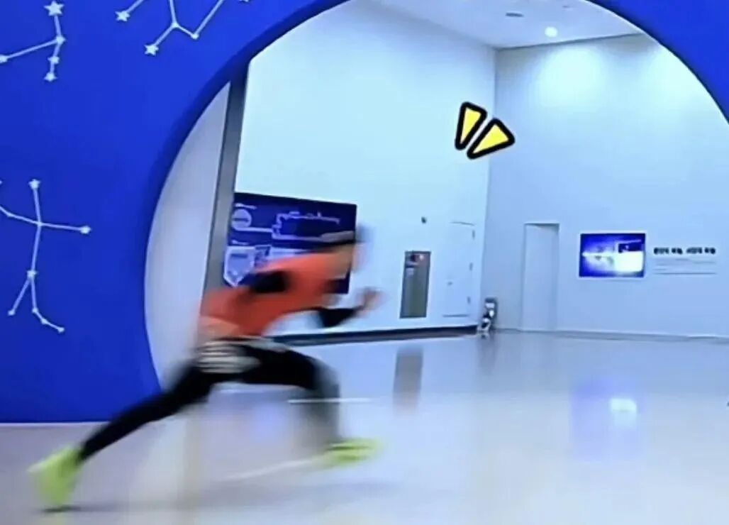 《奔跑吧》李昀锐这一跃打破不可能