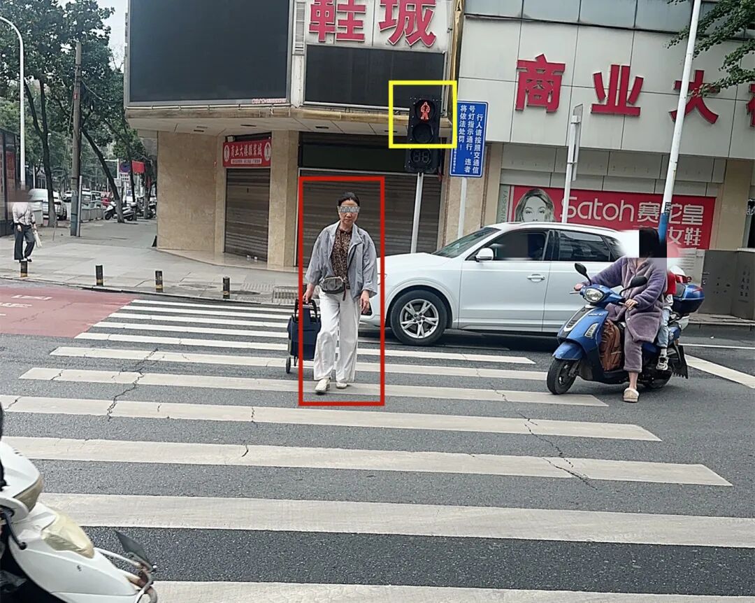 4、王仲霞，5月14日，422225196109100060商业大楼路口_副本.jpg