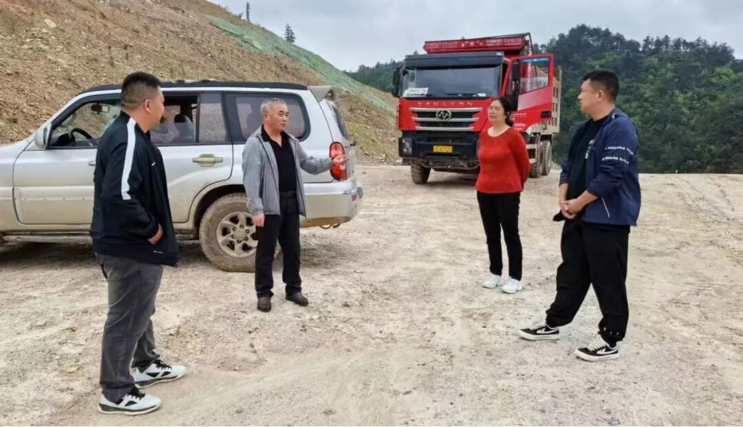 矿山专项联合执法 共筑凯里生态屏障-县市信息-黔东南