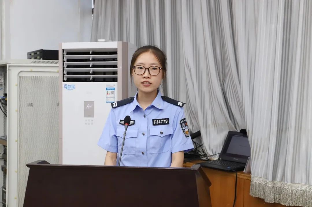 不断提高自身综合素质和业务能力