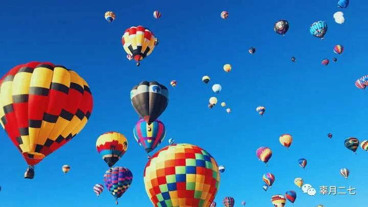 电脑屏幕上图标变大了怎么恢复_电脑图标消失了怎么恢复_电脑屏幕变花怎么恢复