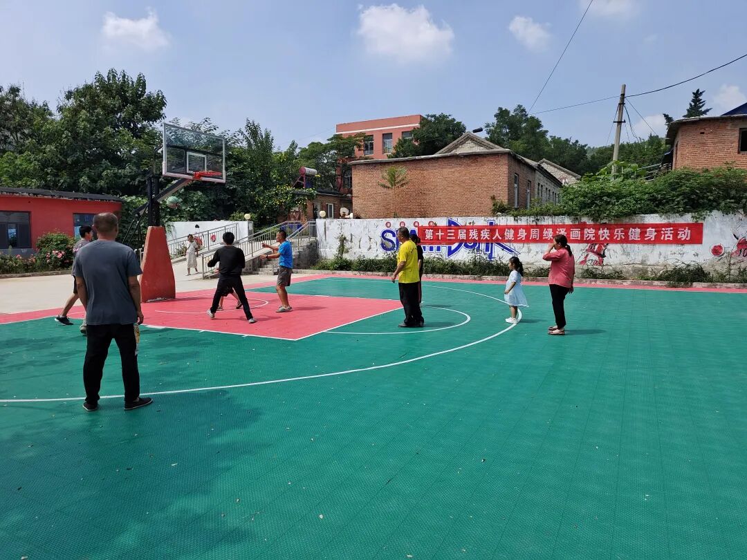 孔村镇残联携手平阴县残联平阴绿泽画院开展第13届残疾人健身周活动