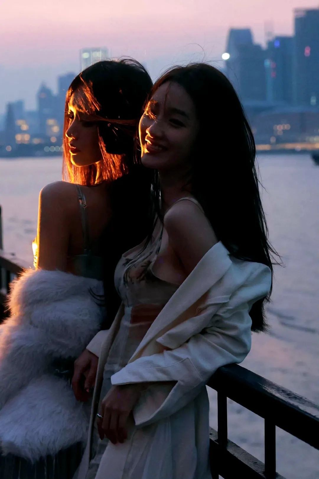 美女壁纸|我和我的小姐妹