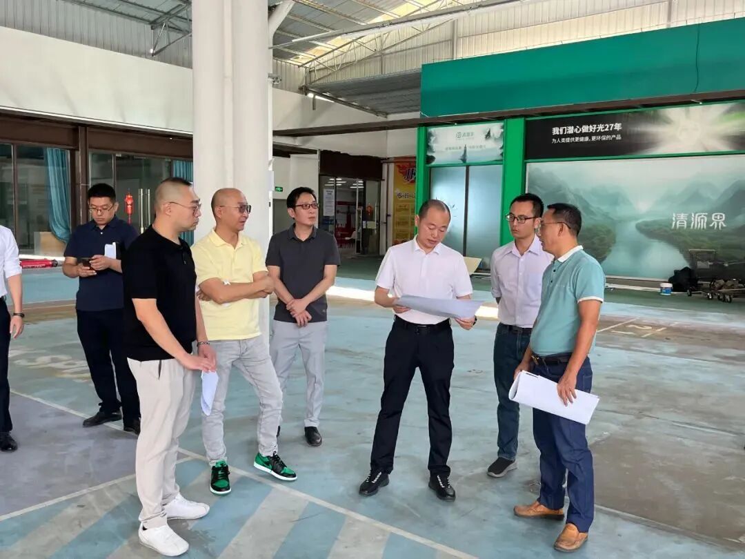 永宁街领导班子成员走访企业