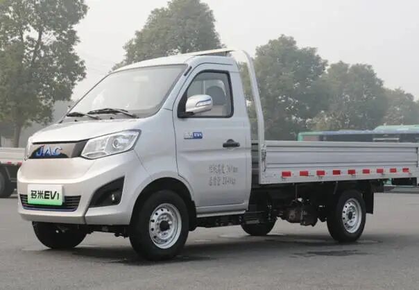 江淮微卡多米EV1 适应力强 省钱能力突出 赚钱能力倍棒