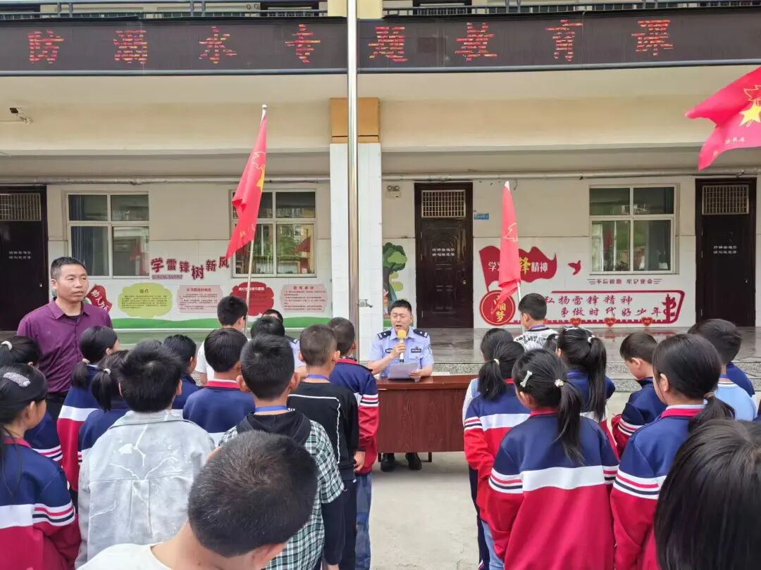 河南省卢氏县公安局：让生活更美好 让人生更精彩