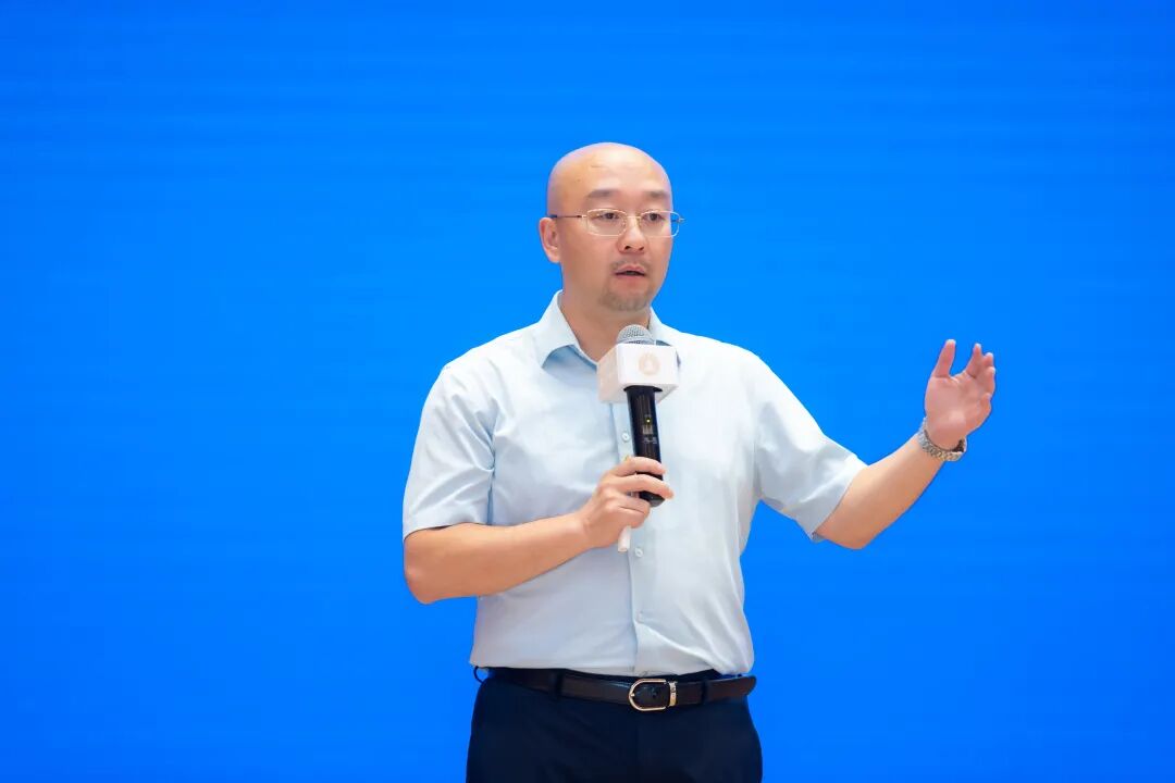 ZENG3888.jpg