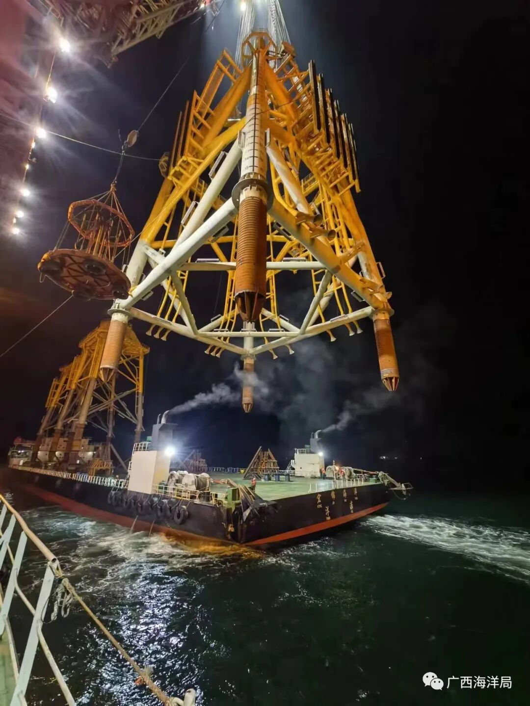 广西壮族自治区海洋局供图11月1日,在广西防城港防城区江山半岛白须