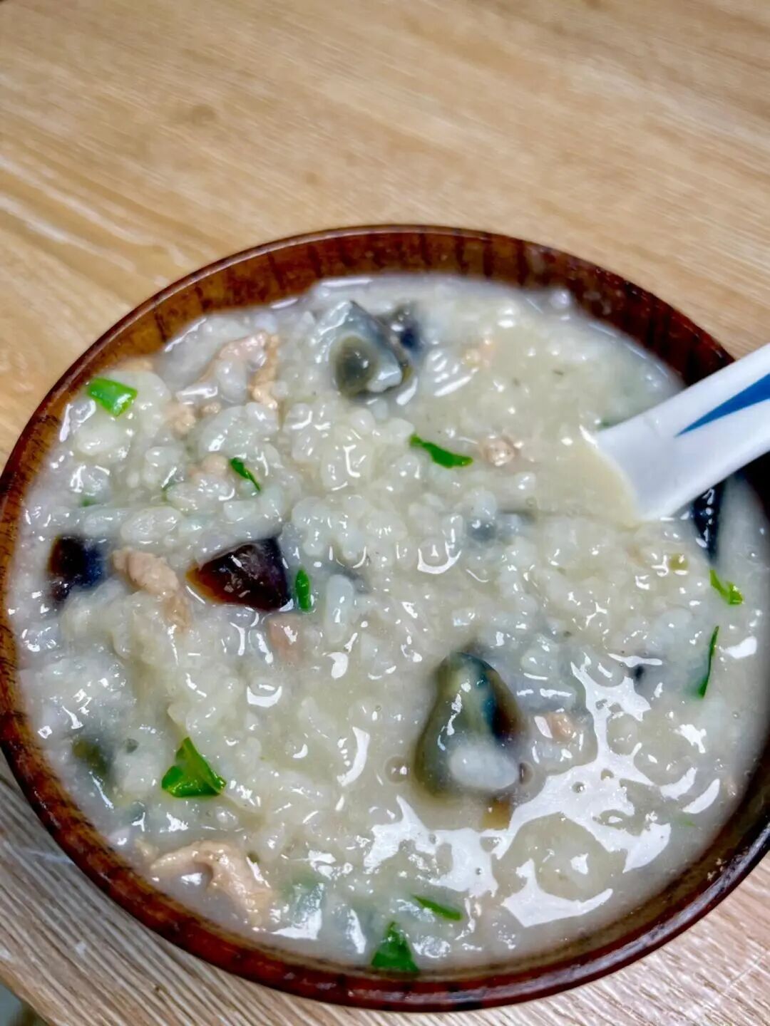 怎样做皮蛋瘦肉粥