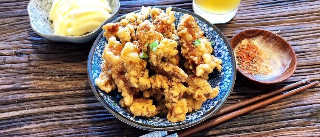 过年炸东西，加面粉还是淀粉？学会这1招，金黄酥脆，凉了也不硬！