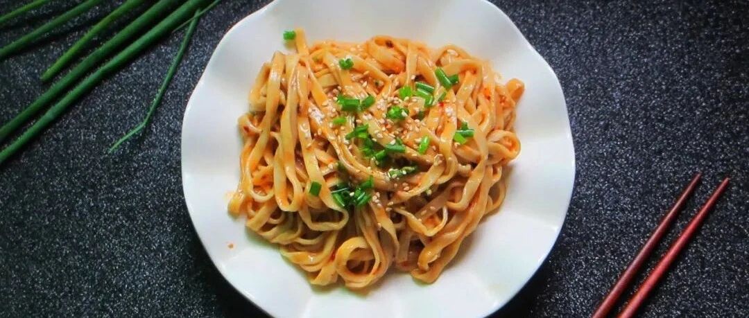 芝麻酱粘稠化不开？记住这2招，丝滑细腻味道香，拌面做菜都好吃！