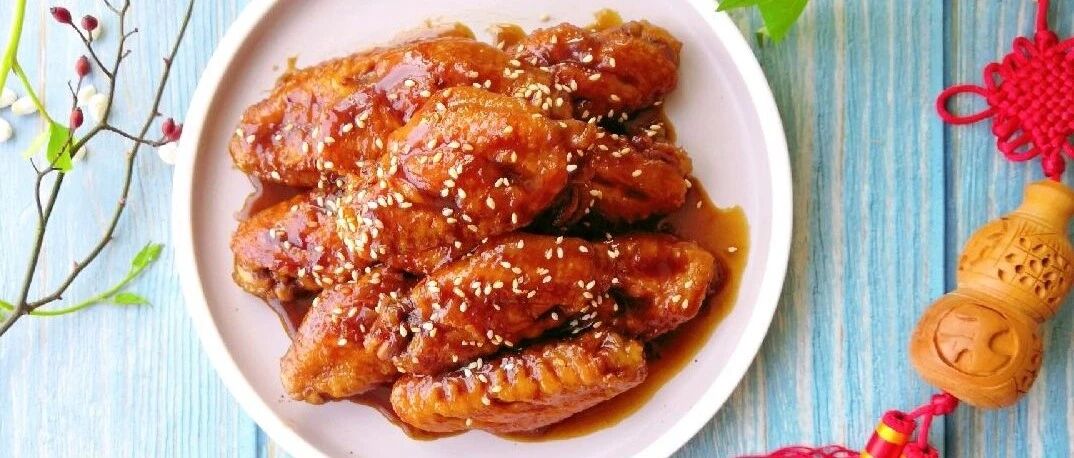 做可乐鸡翅，千万别直接倒可乐，一定要多加这1步，嫩滑又入味！