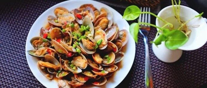 花蛤味道鲜美营养价值高，你知道怎么选购和清洗吗?