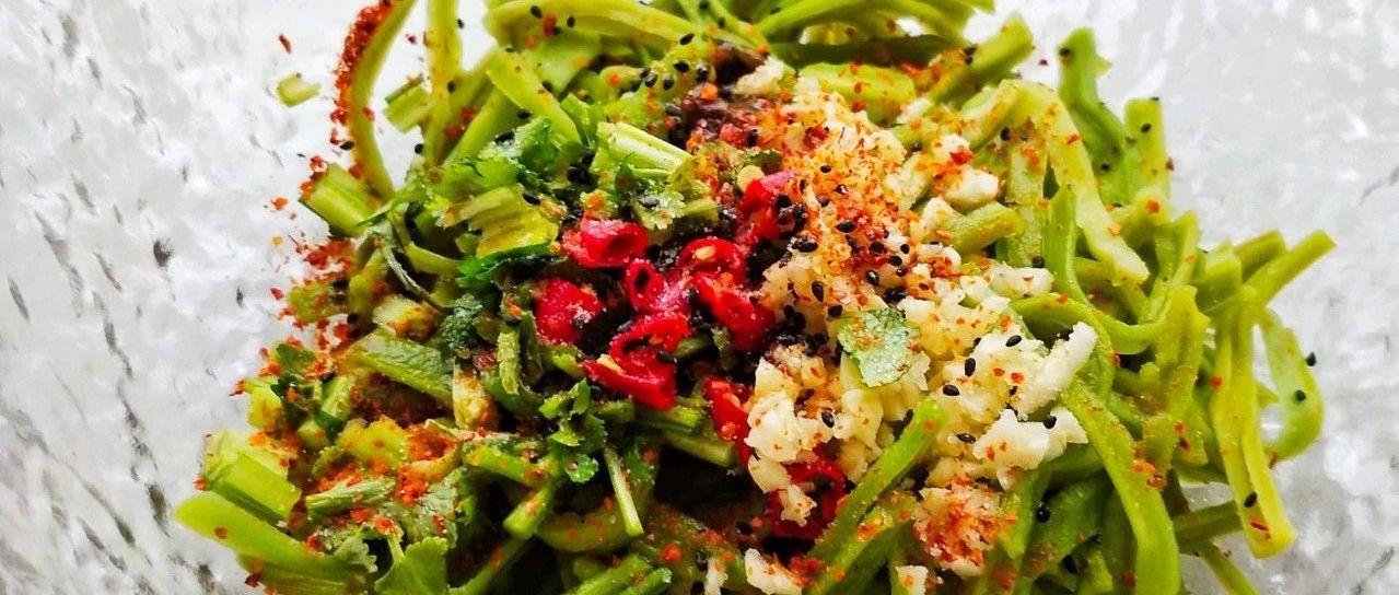 贡菜，你吃过吗?它也叫响菜，百煮不烂，好多人都会认成莴笋!