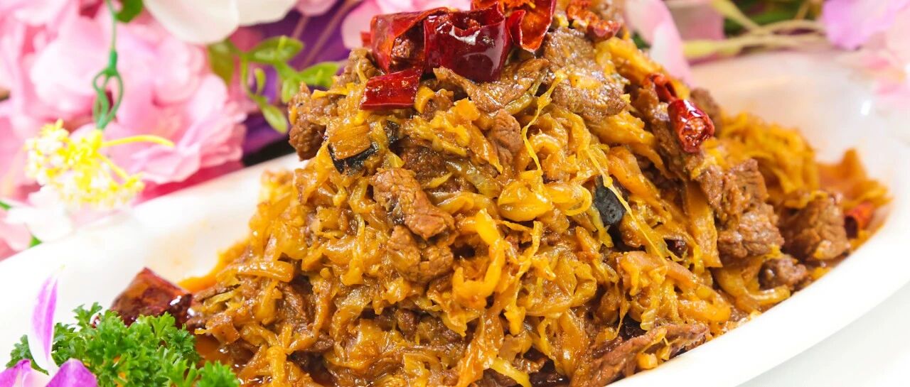 老坛酸菜看着太反胃，教你自己在家做酸菜，吃着放心，实惠又美味！