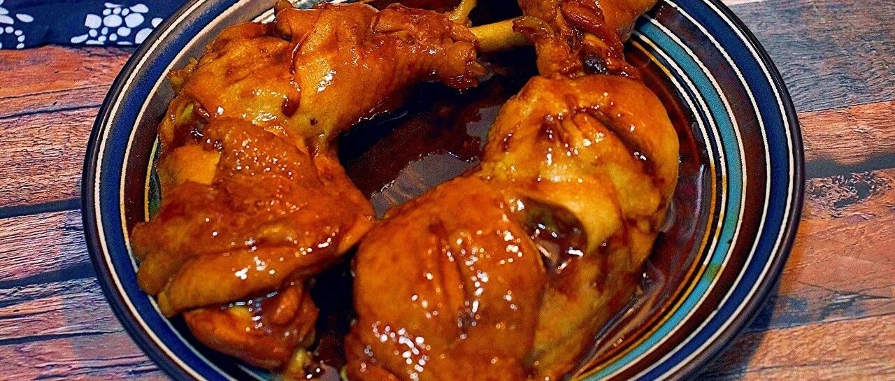 家有电饭锅就能做！不放油、不加水，一撕脱骨，连吃8个都不够！