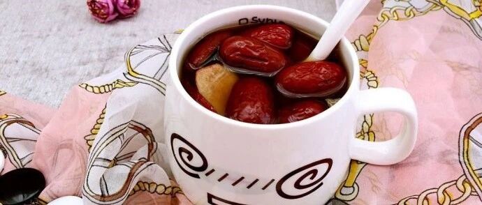 姜不要只做调味品了，试试这种做法，美味超级棒，还能预防空调病！