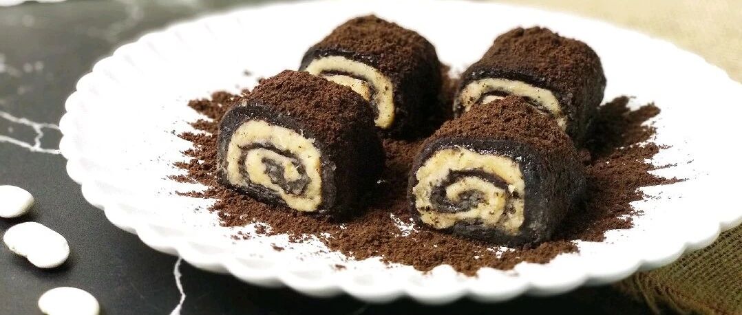 它俩天生是绝配！成本不到10块钱，家有蒸锅就能做，一擀一卷就搞定！