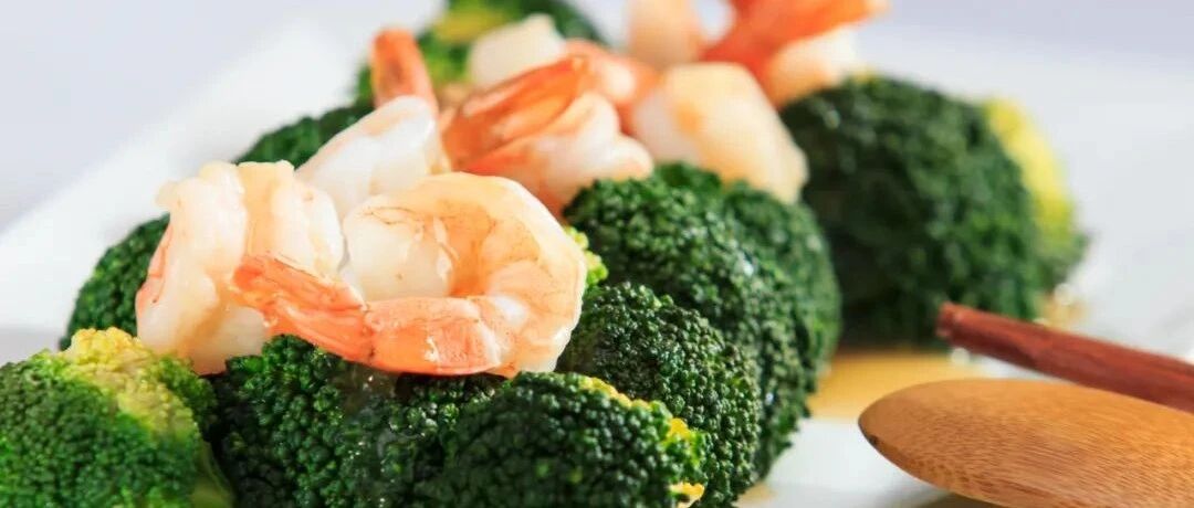 深受减肥人士追捧的他，在菜市场千万别随手拿，学会4个挑选技巧，新鲜翠绿口感好！