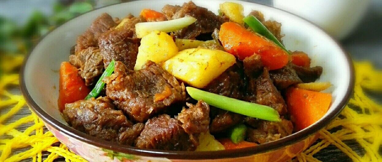 胡萝卜直接吃根本不护眼，很多人都吃错了，难怪越吃眼睛越干涩！