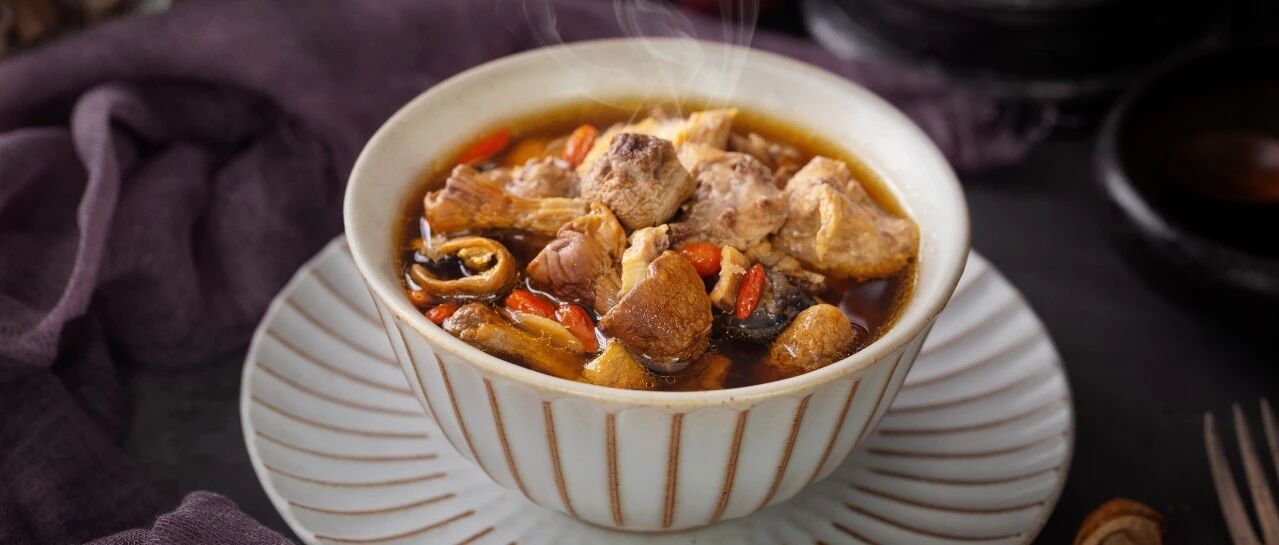 不要只会吃红枣了！这4种食物才是补血之王，90%的人都不知道！