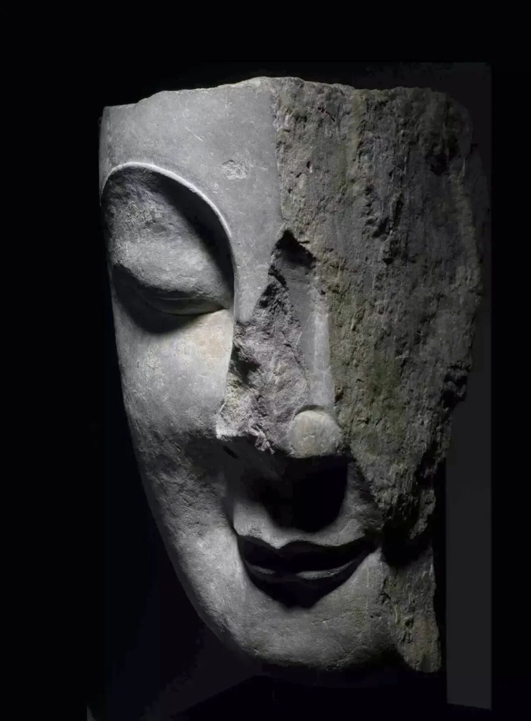 太阳很大古美术专栏:《响堂山造像的表征与特质》