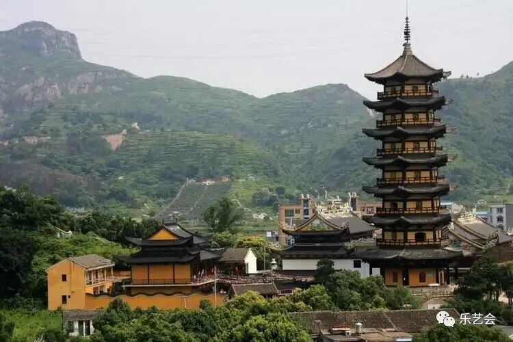 瑞光寺妙光塔与慧光塔老赵闲聊僧伽艺术图像系列